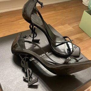 YSL heel